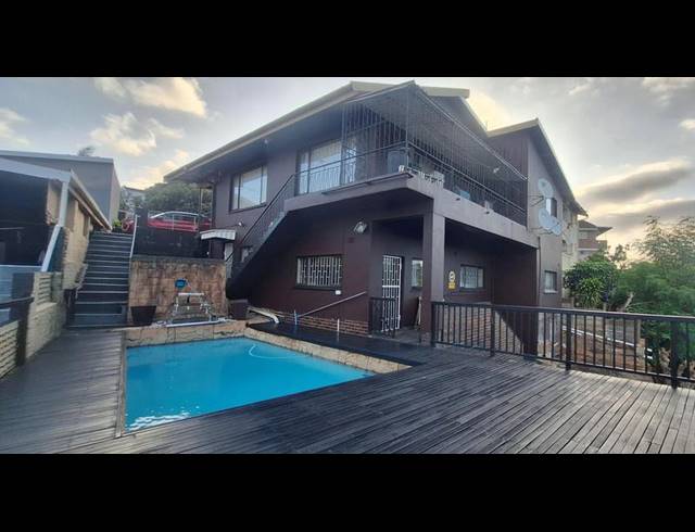 6 BEDROOM HOUSE FOR SALE IN RESERVOIR HILLS